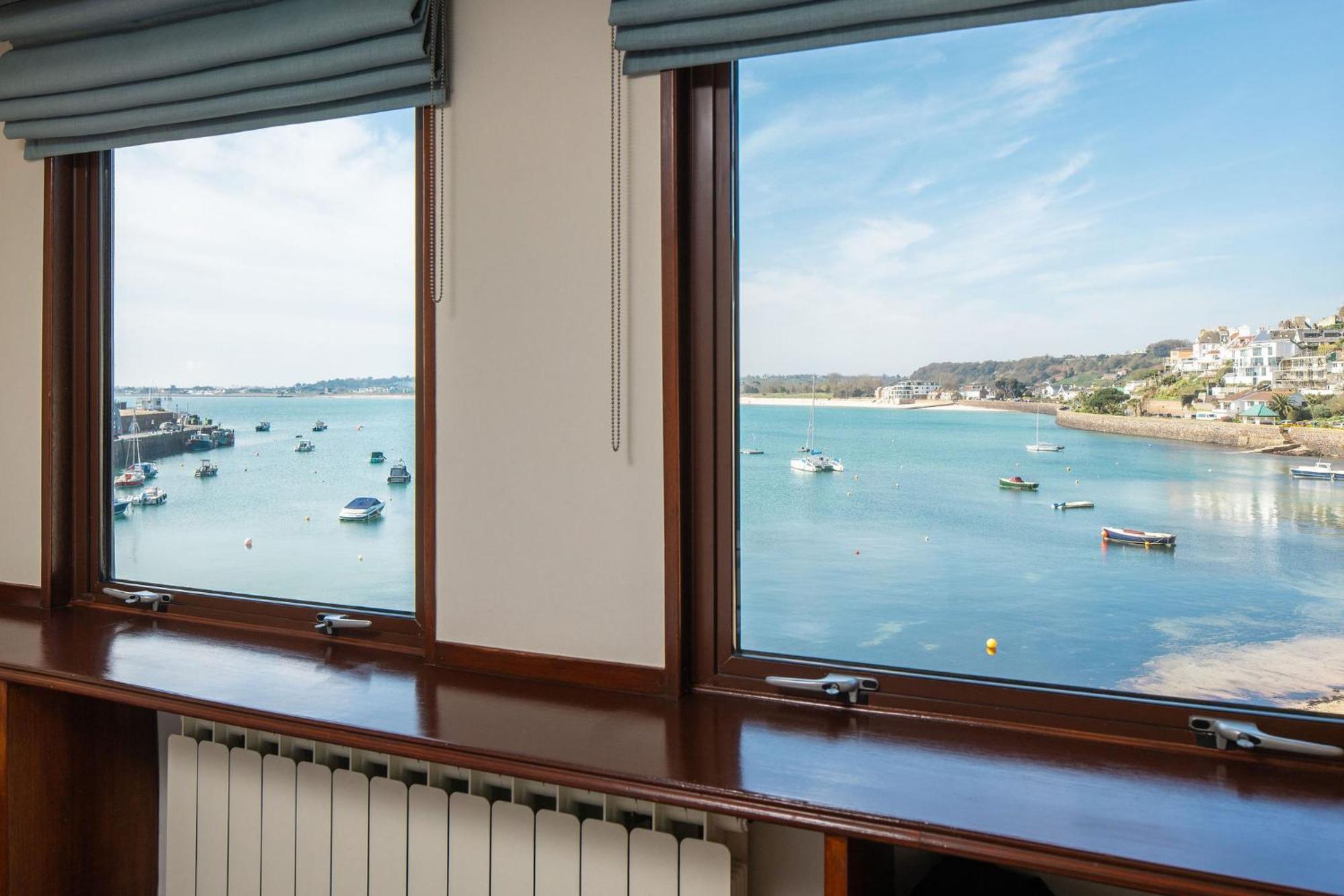 The Moorings Hotel & Restaurant Gorey Exteriör bild