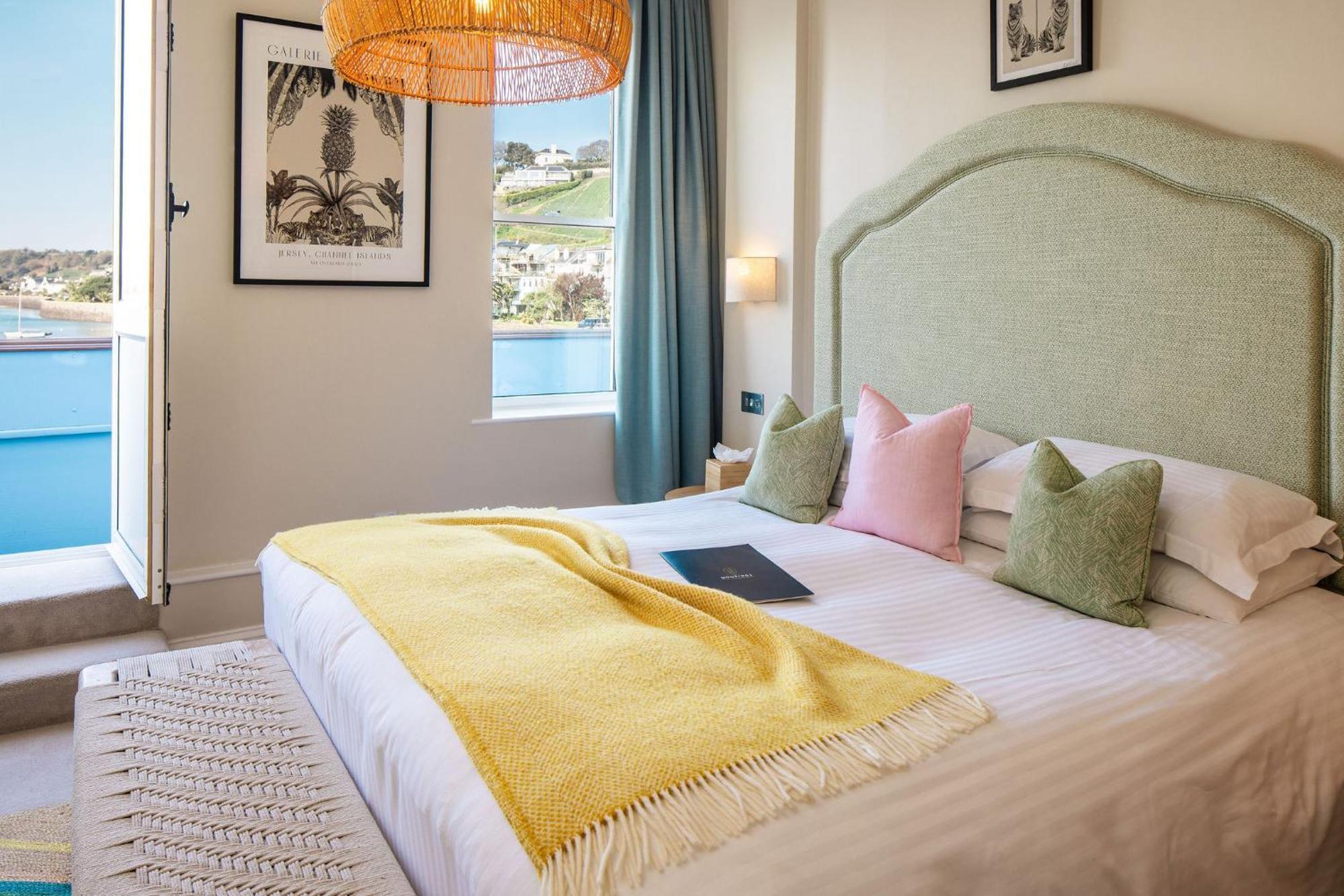 The Moorings Hotel & Restaurant Gorey Exteriör bild